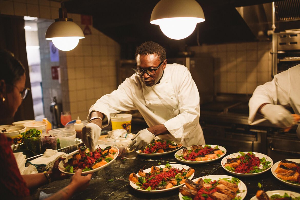 Ndidi Nwuneli, Chef Pierre Thiam Lead Bill Gates and other Food Sytems Leaders in Making Fonio Salad